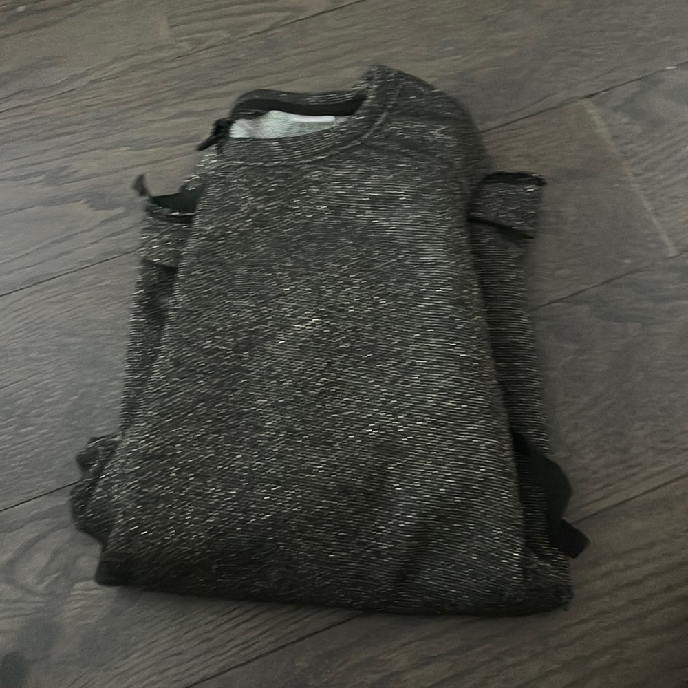 Coupé Collection amazing top perfect for fancy dinner (not worn but no tags)